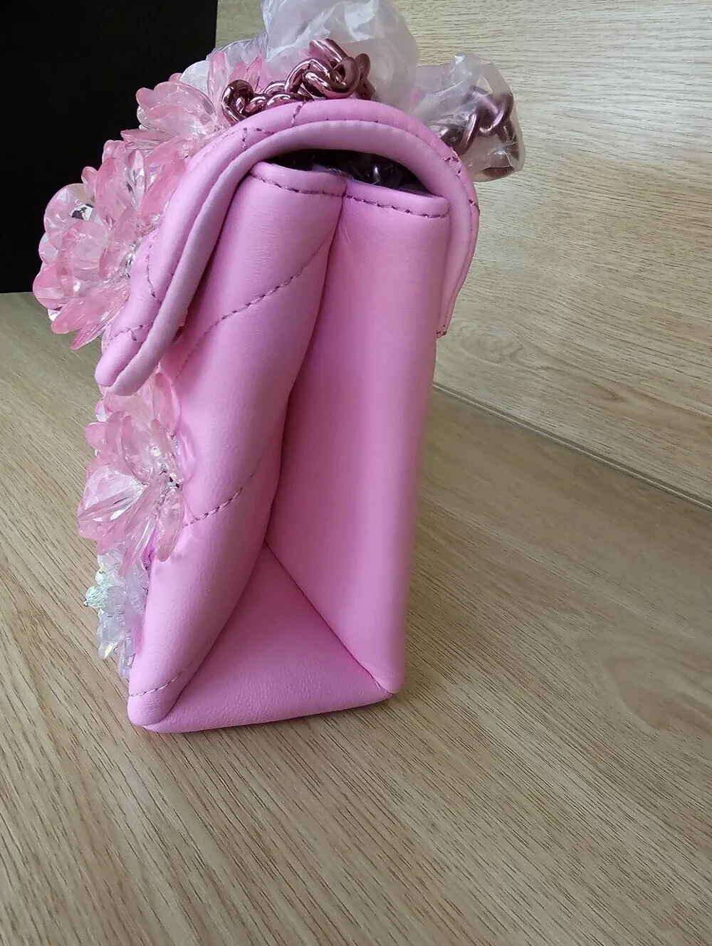 Kurt Geiger London Medium Kesington Flower Bag.